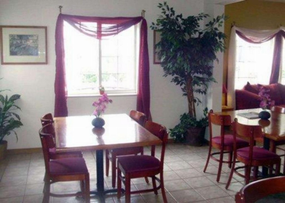 Rodeway Inn Salina Main image